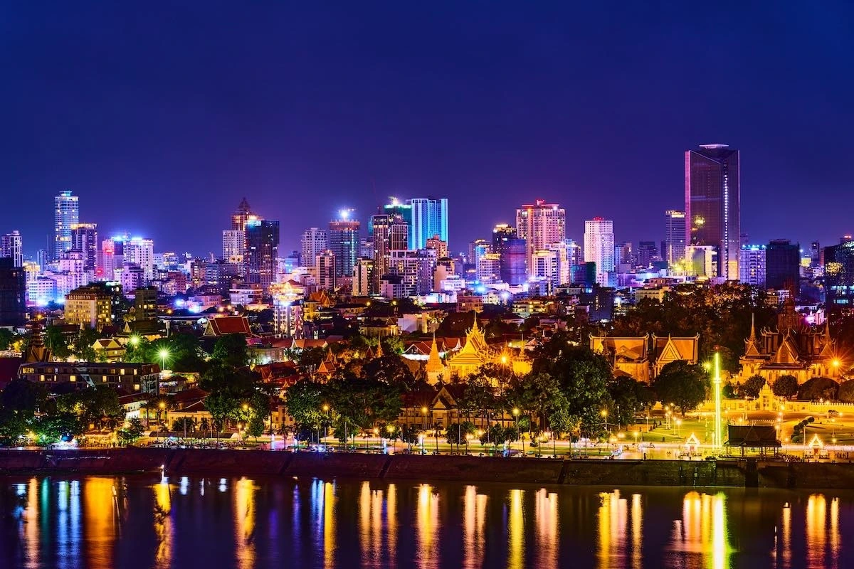 Một góc phố đi bộ tại thủ đô Phnom Penh.