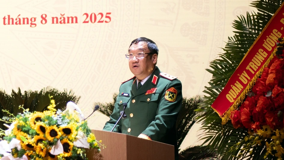 Thượng tướng Phạm Hoài Nam - Ủy viên Trung ương Đảng, Thứ trưởng Bộ Quốc phòng phát biểu chỉ đạo Đại hội
