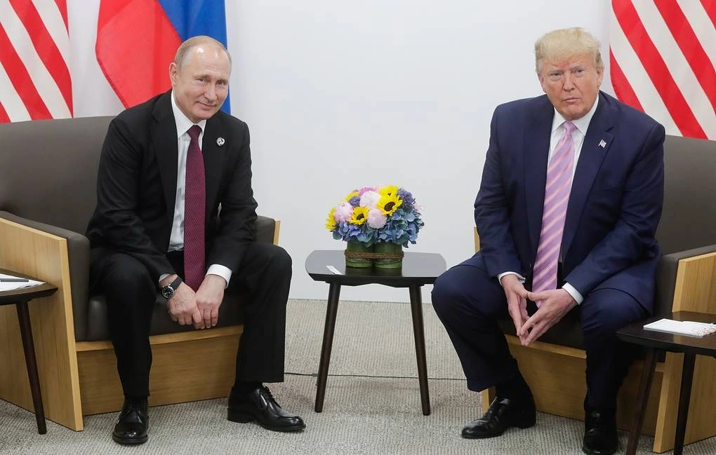 Tổng thống Nga Vladimir Putin và Tổng thống Mỹ Donald Trump. Ảnh: TASS
