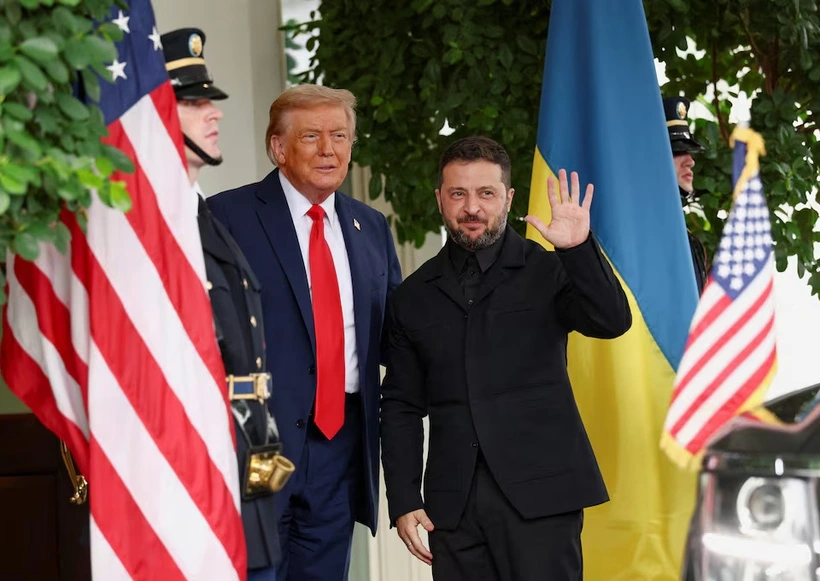 Tổng thống Mỹ Donald Trump tiếp đón Tổng thống Ukraine Volodymyr Zelensky tại Nhà Trắng ngày 18/8/2025. Ảnh: Reuters