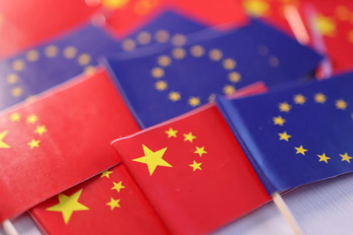 Trung Quốc áp dụng biện pháp trừng phạt đối với 2 ngân hàng EU (Ảnh minh họa: Nguồn Reuters).