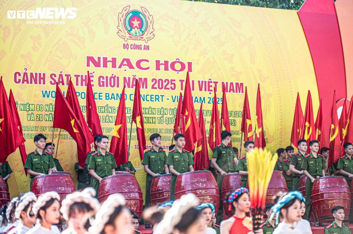 The festival aims to promote artistic and cultural exchange while enhancing global understanding of causes such as national identity, social values, and the missions of law enforcement agencies, particularly the Vietnamese People's Police and their counterparts worldwide.