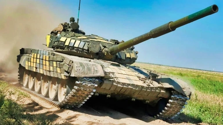 Xe tăng Ukraine trên mặt trận. Ảnh: Creative Commons.