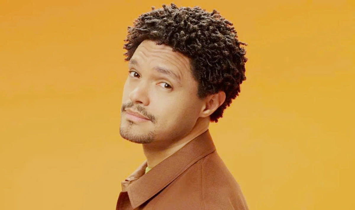Trevor Noah, tác giả cuốn sách “Tiến vào đồng cỏ hoang”.