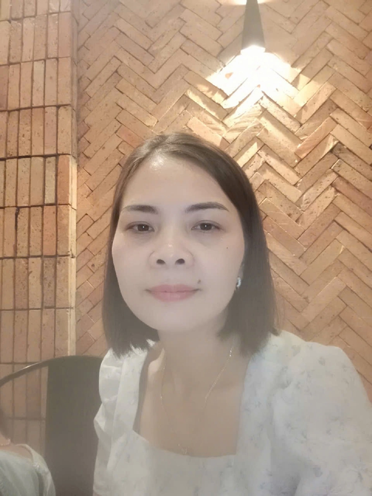 Nữ điều dưỡng Phan Thị Thúy Hòa, điều dưỡng Khoa Chống độc, Bệnh viện Đa khoa Hữu nghị Nghệ An. Ảnh: Nhân vật cung cấp