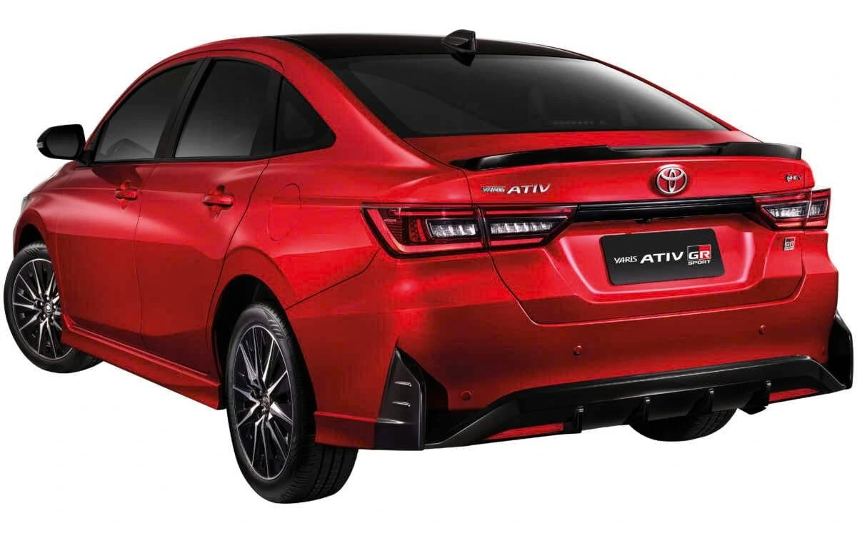 Toyota Yaris Ativ HEV GR Sport