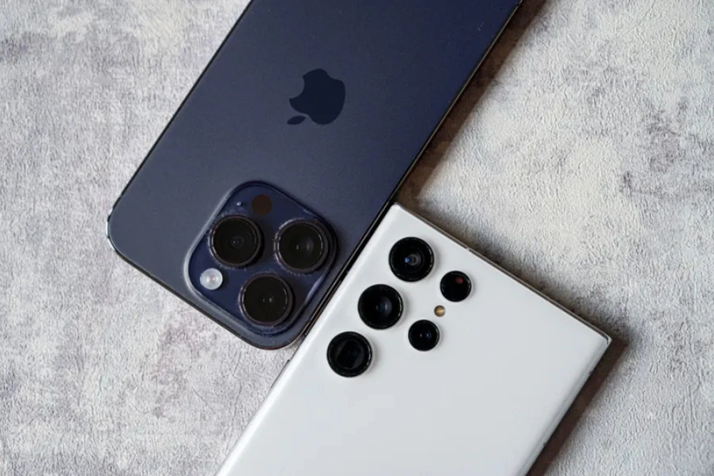 Samsung “kiếm lời khủng” mỗi khi Apple bán iPhone