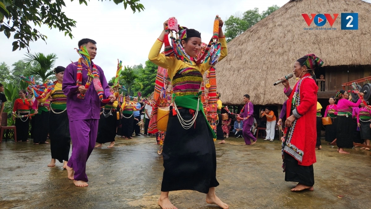 Ở Thanh Hóa, vùng nào có người Mường ở là có Lễ hội Pôồn Pôông. Bởi Pồn Pôông chính là “hồn cốt”, nét văn hóa không thể thiếu của người Mường xứ Thanh.