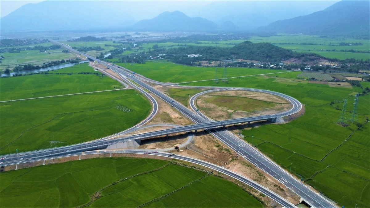 Cao tốc Bắc- Nam đoạn qua tỉnh Khánh Hòa đã hoàn thành