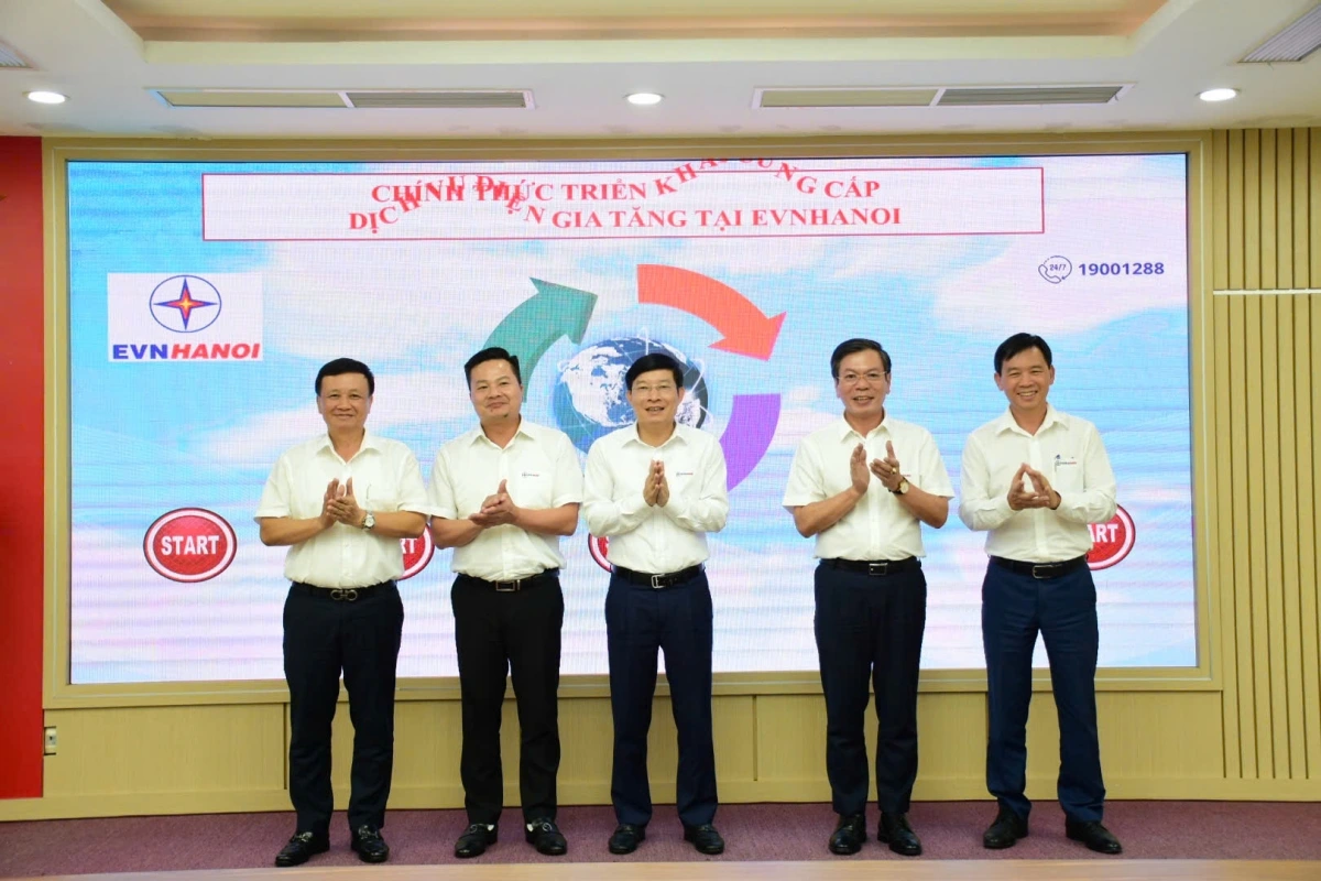 Lễ khởi động triển khai dịch vụ điện gia tăng