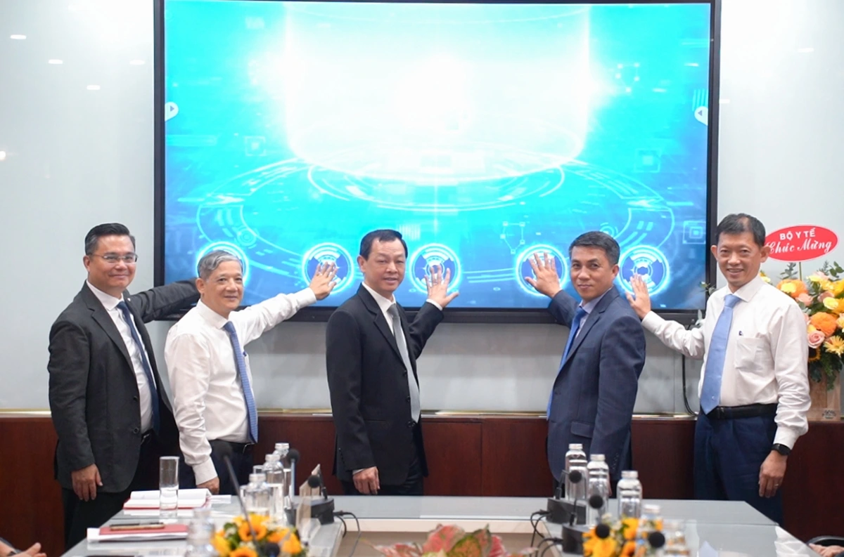 Bệnh viện Chợ Rẫy chính thức áp dụng bệnh án điện tử trong khám chữa bệnh. (Ảnh: Bệnh viện cung cấp)