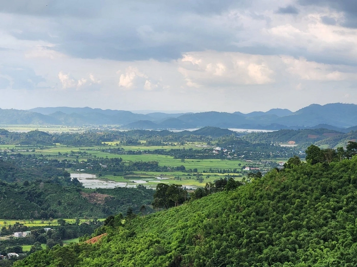 Hình ảnh chuyến khám phá Tây Nguyên được du khách Amir Pinchas (Israel) chia sẻ lên nền tảng du lịch Tripadvisor. Ảnh: Amir Pinchas/Tripadvisor