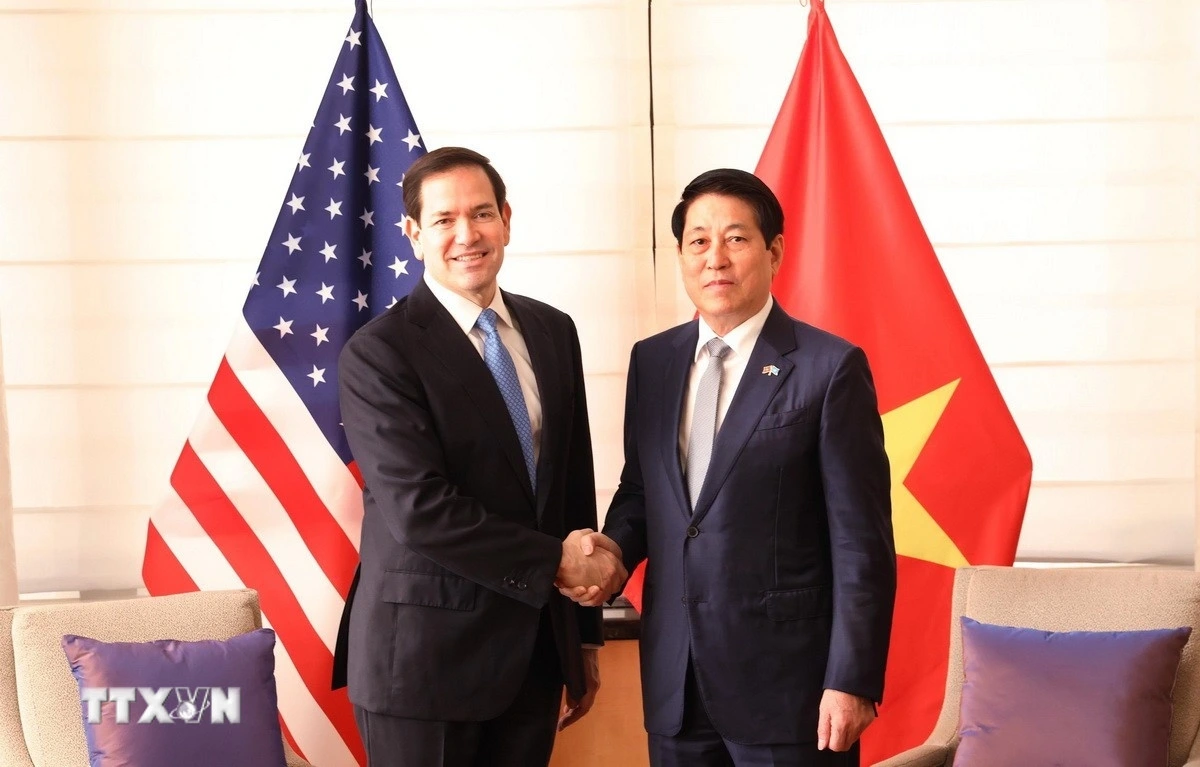 Chủ tịch nước Lương Cường tiếp Ngoại trưởng Hoa Kỳ Marco Rubio. (Ảnh: TTXVN)