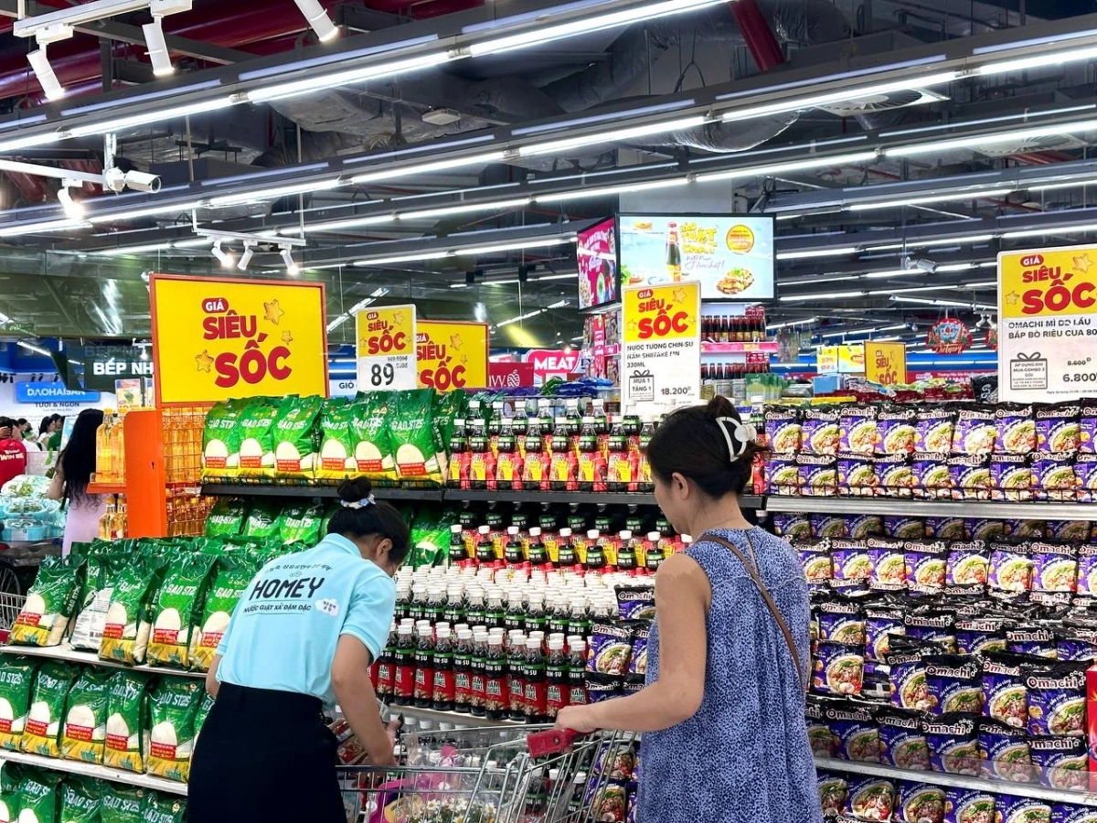 Đa dạng hàng hóa tại siêu thị WinMart