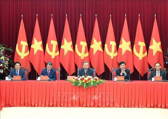 Tổng Bí thư Tô Lâm tiếp Trưởng đoàn chính đảng các nước dự Lễ kỷ niệm 80 năm Cách mạng Tháng Tám và Quốc khánh 2/9. Ảnh: TTXVN