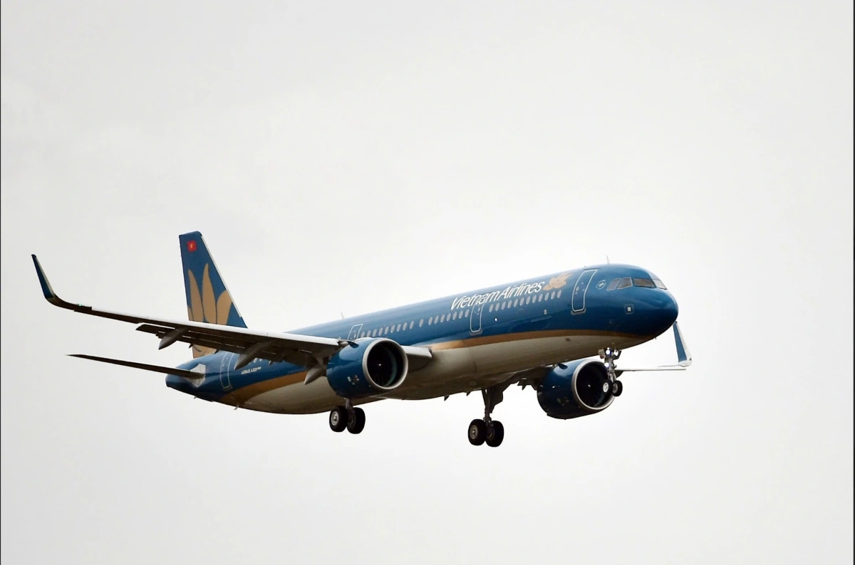 Do ảnh hưởng của siêu bão Ragasa, Vietnam Airlines sẽ điều chỉnh kế hoạch khai thác một số chuyến bay nhằm bảo đảm an toàn (ảnh minh hoạ).