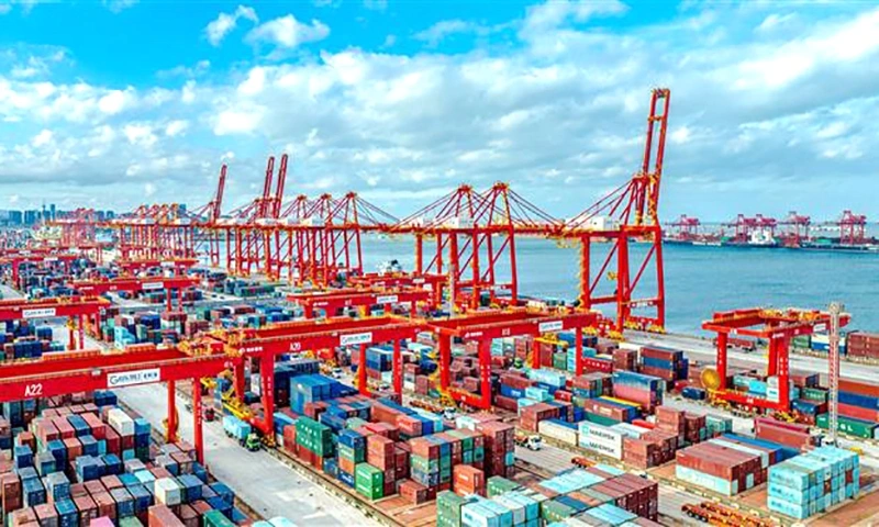 Cảng hàng hóa Nhật Chiếu, tỉnh Sơn Đông, Trung Quốc. Ảnh: Tân Hoa xã.