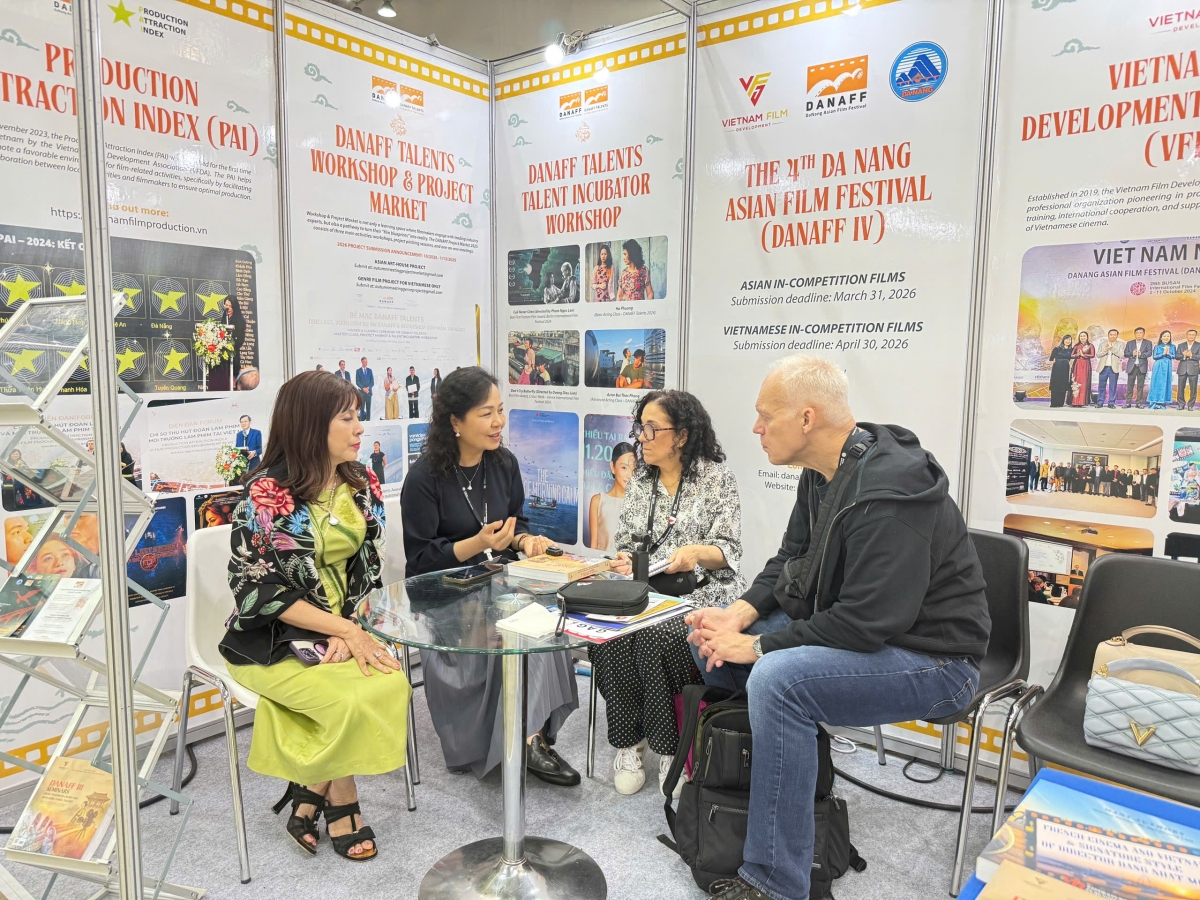 Không gian quảng bá điện ảnh Việt Nam và DANAFF tại Chợ nội dung và dự án phim Châu Á (ACFM) BIFF 2025