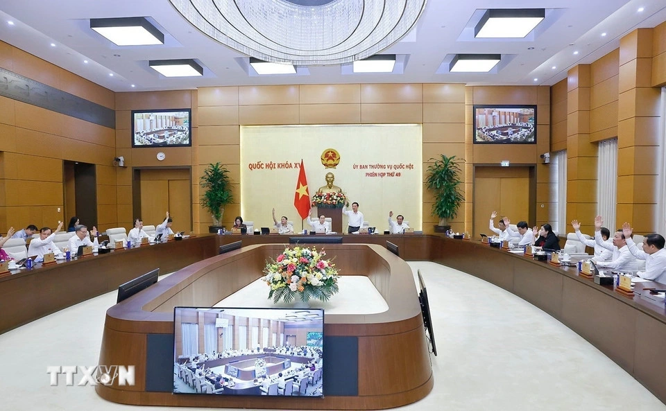 Toàn cảnh phiên họp.