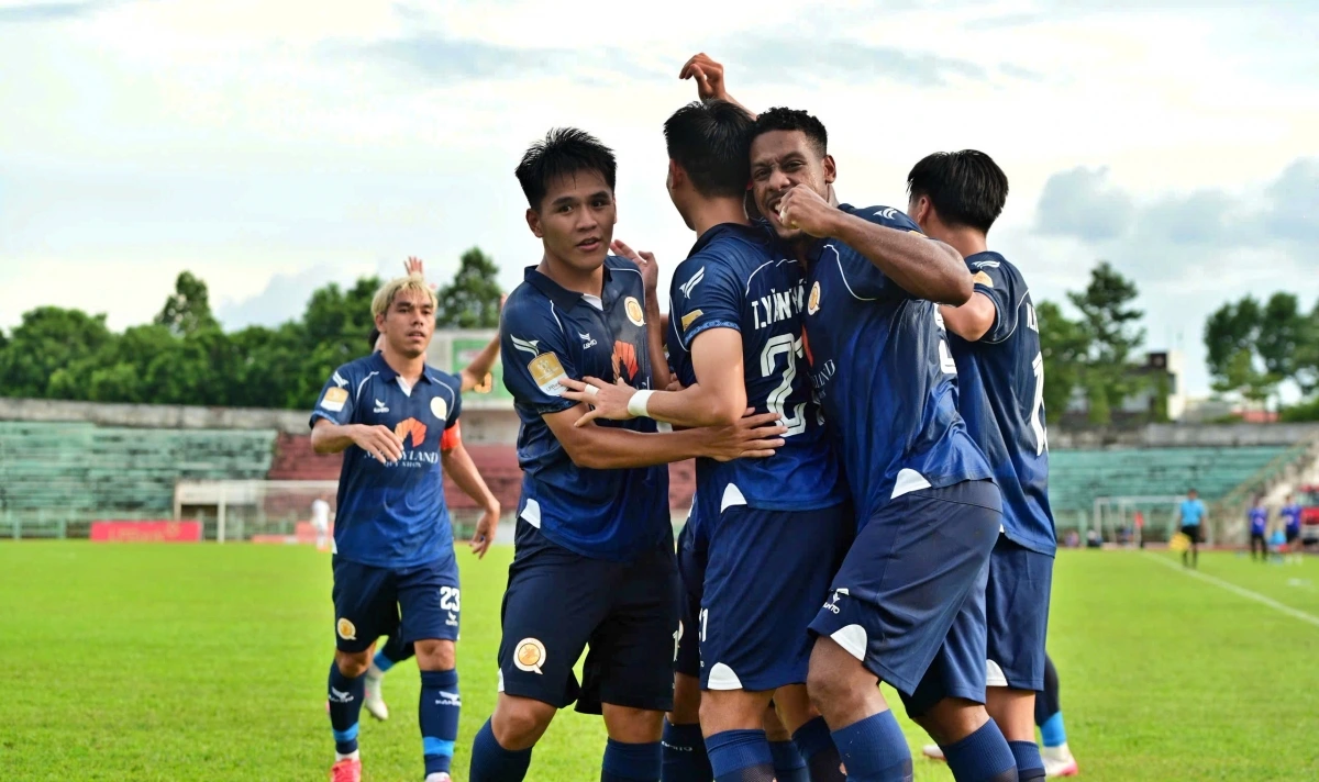 Quy Nhơn United sẽ có màn chạm trán với CLB ĐH Văn Hiến tại vòng 1 giải hạng Nhất Quốc gia 2025/2026. (Ảnh: VPF)