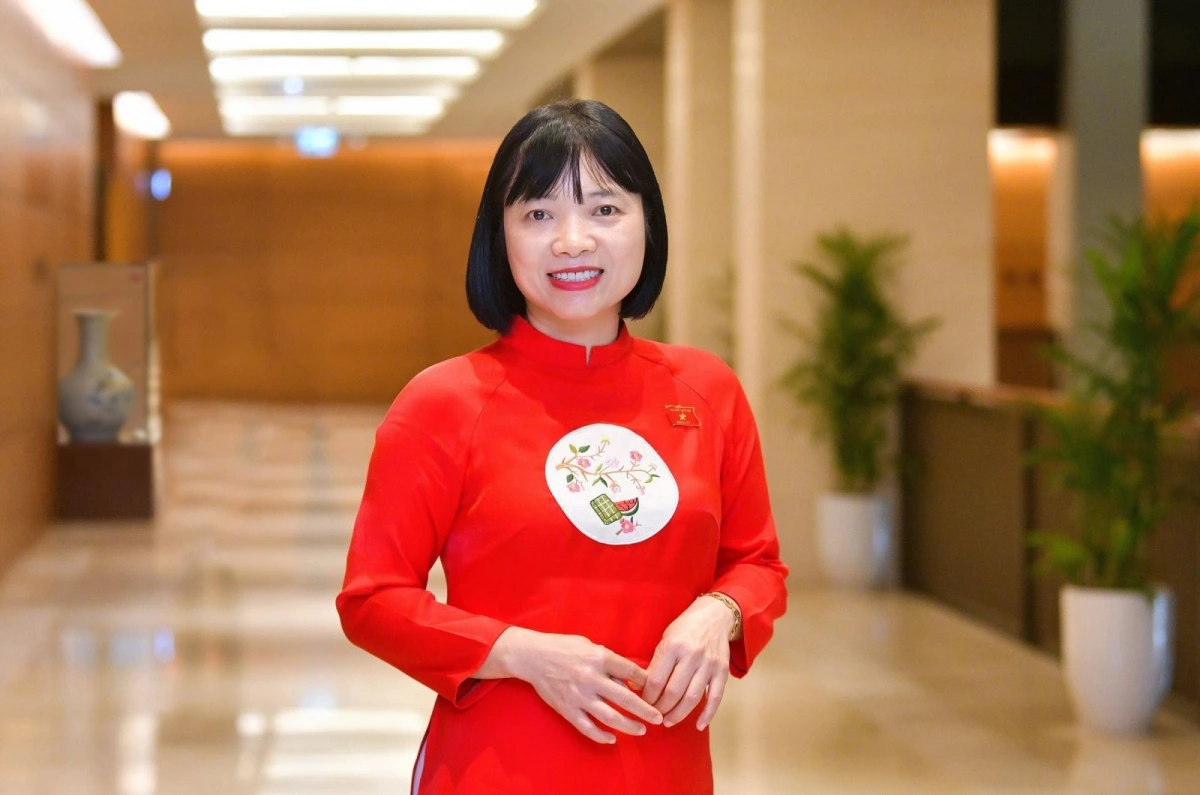 Đại biểu Nguyễn Thị Việt Nga