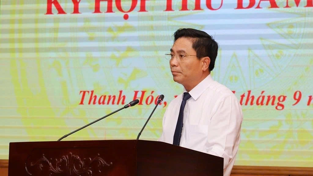 Ông Nguyễn Doãn Anh, Bí thư Tỉnh ủy Thanh Hóa phát biểu tại phiên họp