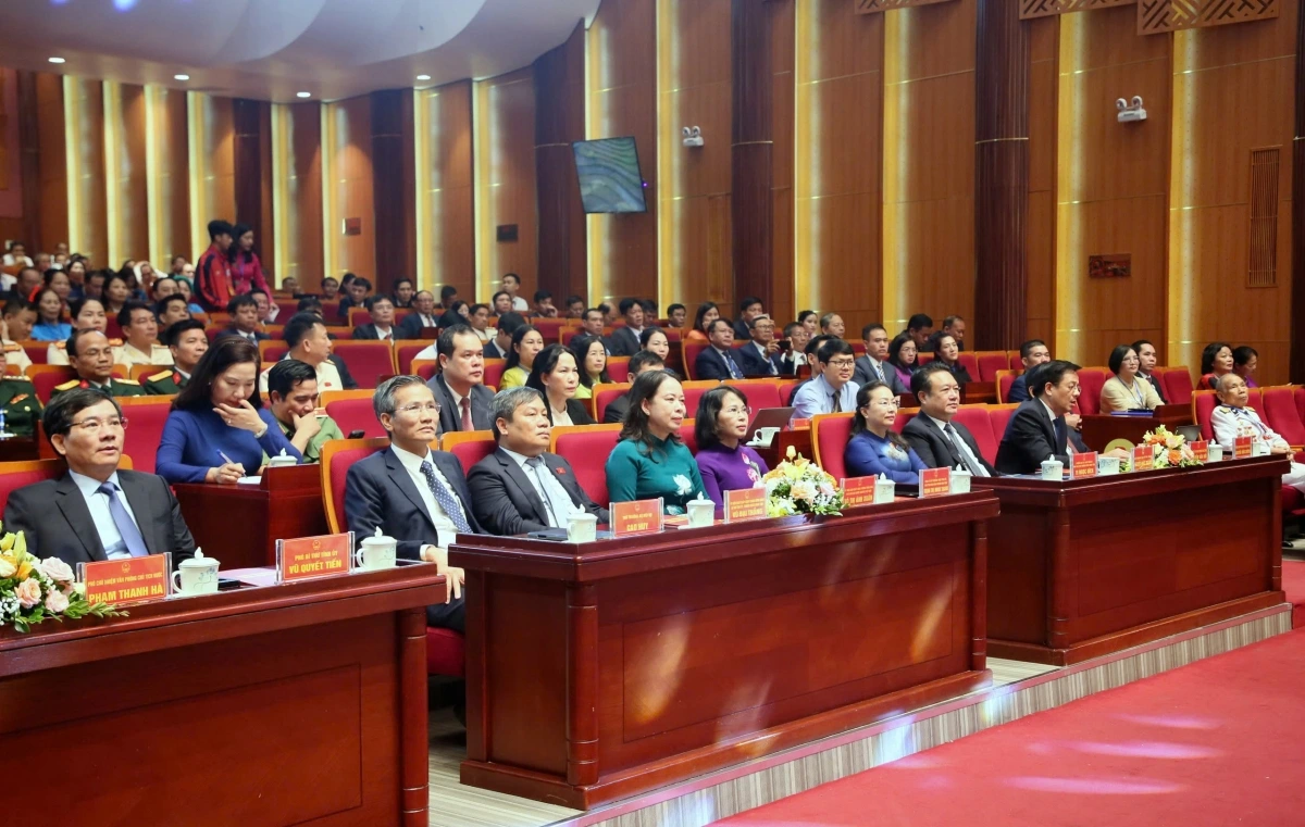 Tỉnh Quảng Ninh tổ chức Đại hội thi đua yêu nước lần thứ VI (2025 - 2030) với chủ đề “Thi đua đổi mới, sáng tạo, tăng tốc, bứt phá xây dựng Quảng Ninh kiểu mẫu, góp phần đưa đất nước vào kỷ nguyên phát triển hùng cường, văn minh, thịnh vượng”. 