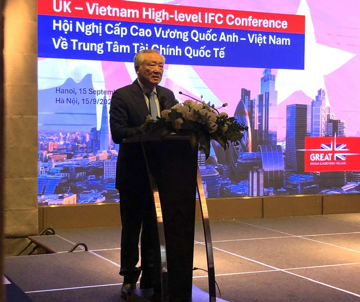 Phó Thủ tướng Thường trực Chính phủ Nguyễn Hòa Bình phát biểu khai mạc