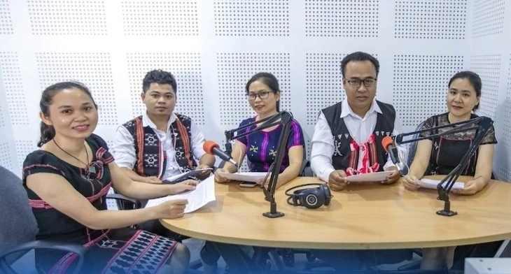 VOV’s ethnic broadcasters