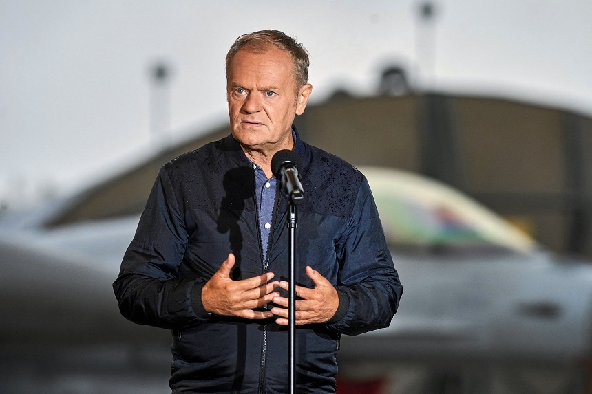 Thủ tướng Ba Lan Donald Tusk sẵn sàng đóng cửa biên giới nếu căng thẳng leo thang. Ảnh: Reuters