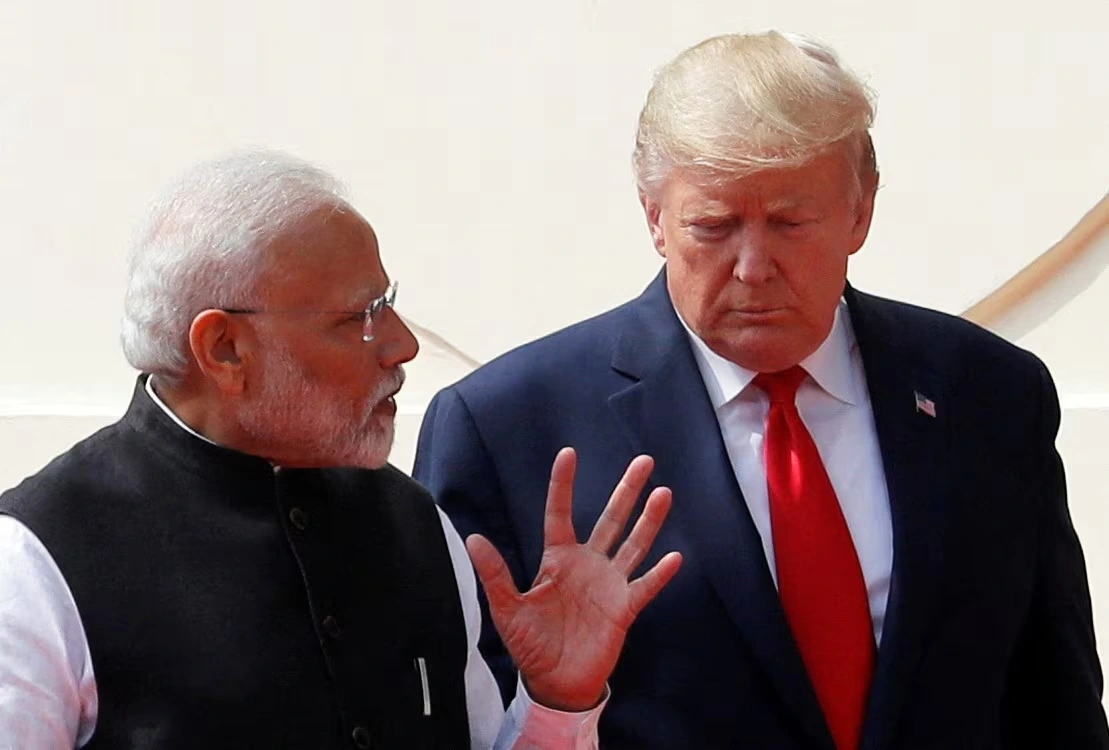 Thủ tướng Ấn Độ Narendra Modi và Tổng thống Mỹ Donald Trump. Ảnh: Reuters