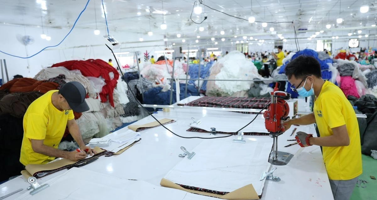 Để xuất khẩu tăng trưởng 2 con số nhiều doanh nghiệp đang dồn sức cho đơn hàng những tháng cuối năm
- Ảnh: DNCC