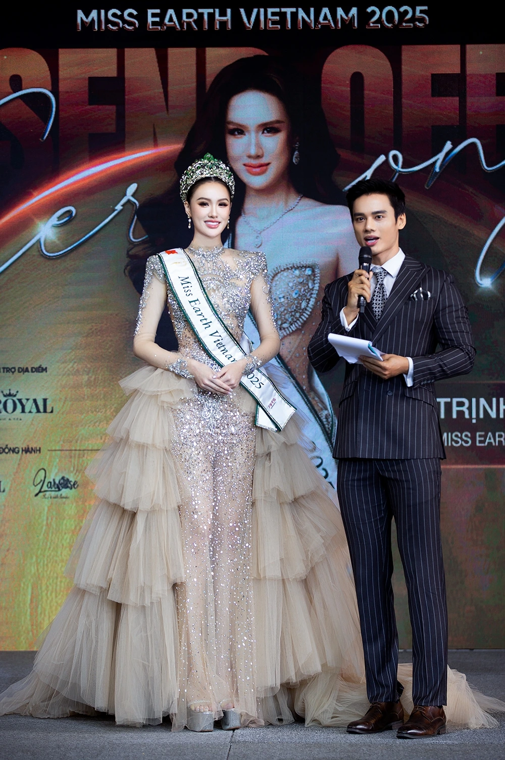 Trịnh Mỹ Anh sẵn sàng chinh phục vương miện Hoa hậu Trái Đất 2025