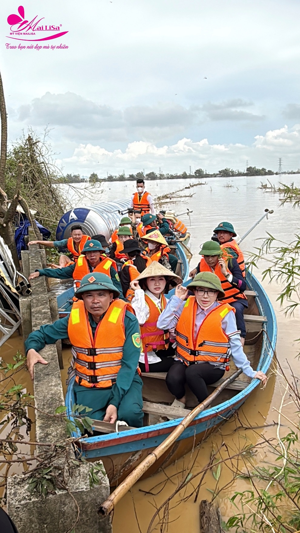 Đoàn Mailisa cùng lãnh đạo địa phương thăm các khu vực bị ảnh hưởng nghiêm trọng bởi cơn bão
