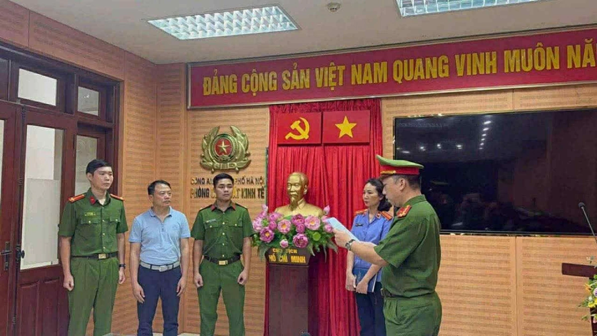 Shark Bình bị khởi tố, bắt tạm giam.