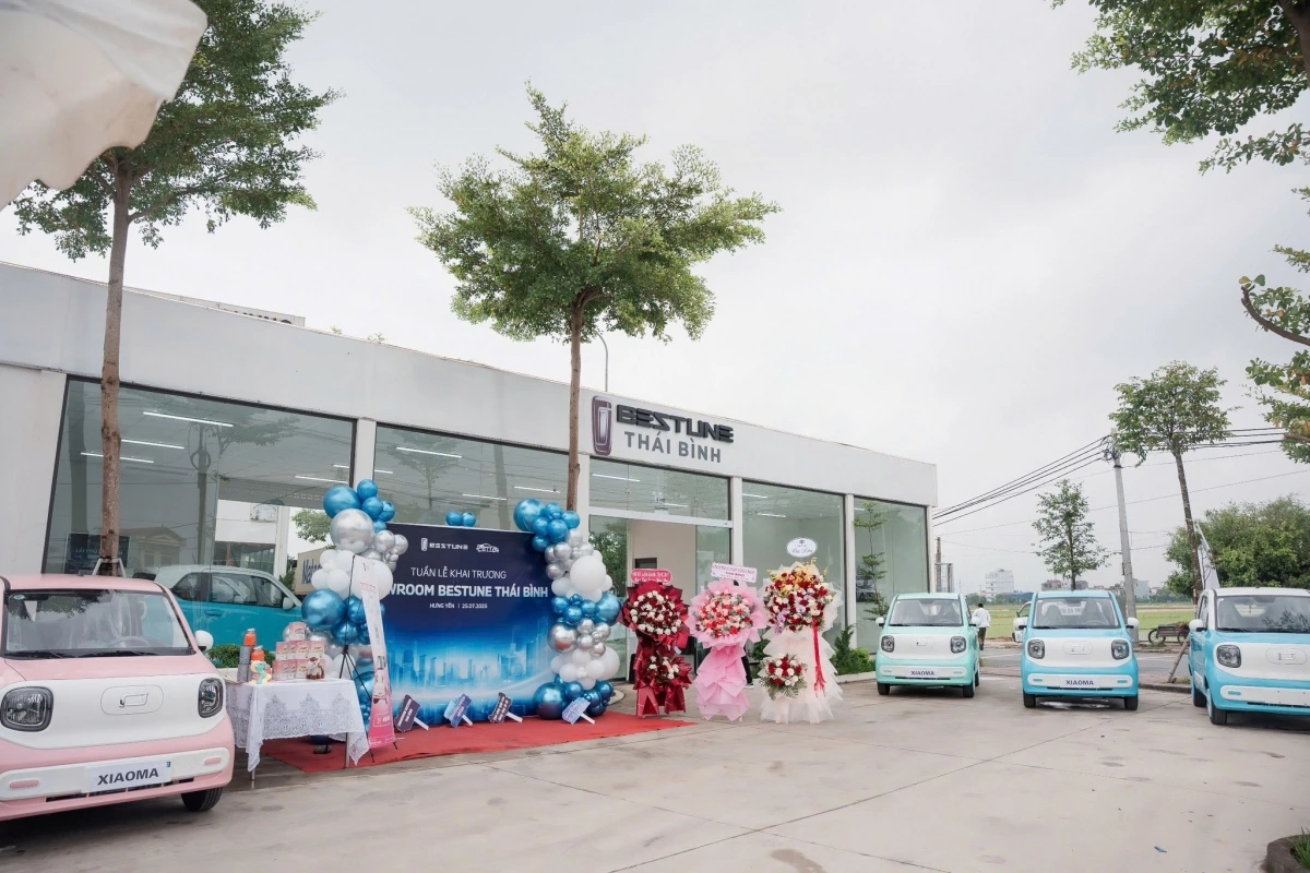 Bestune Pony cũng được gọi với hai cái tên khác nhau đó là ''Pony'' và ''Xiaoma'' khiến cho khách hàng cũng rất mơ hồ về thông tin. Điều này cho thấy hãng xe Bestune, không có sự chuyên nghiệp bài bản trong cách tiếp thị sản phẩm của mình.