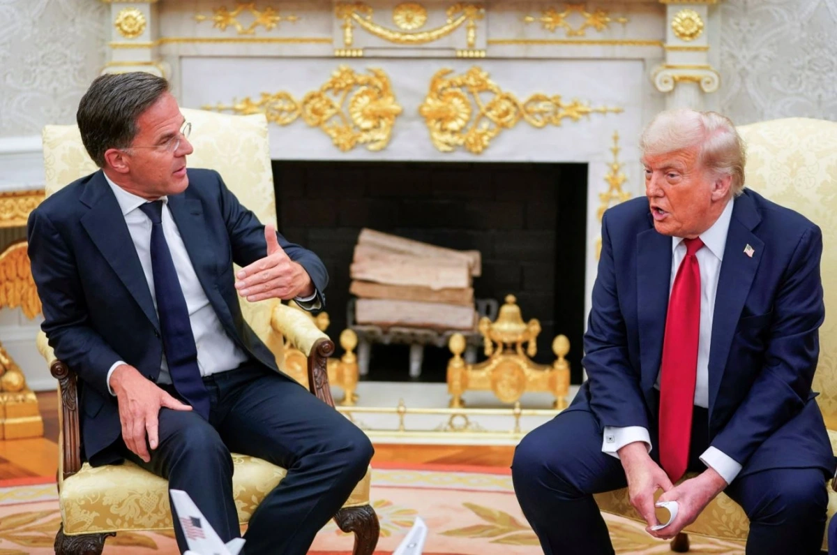 Tổng thư ký NATO Mark Rutte và Tổng thống Mỹ Donald Trump. Ảnh: Reuters