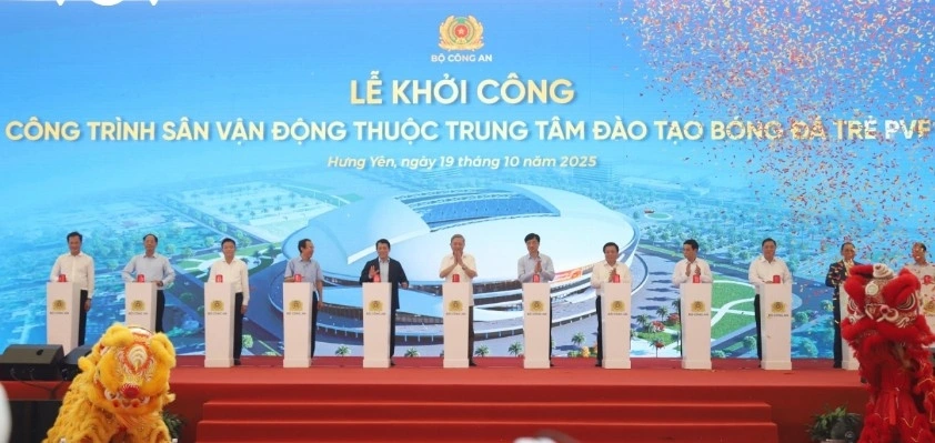 The Ministry of Public Security breaks ground on the 60,000-seat PVF Stadium