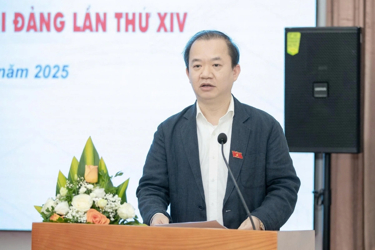 PGS.TS Bùi Hoài Sơn, Ủy viên chuyên trách Ủy ban Văn hóa và Xã hội của Quốc hội