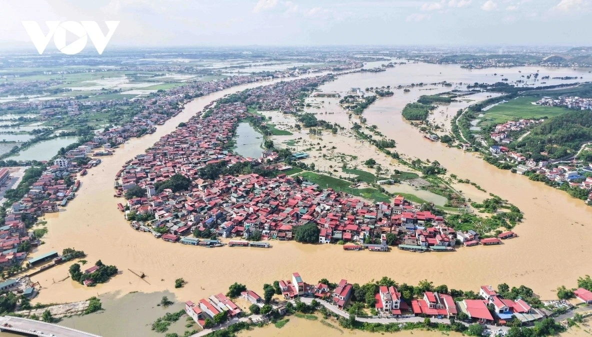  Theo báo cáo mới nhất, số người chết và thiệt hại kinh tế do bão số 10 (Bualoi) tiếp tục tăng khi nhiều nạn nhân mất tích được tìm thấy và các địa phương thống kê đầy đủ hơn.