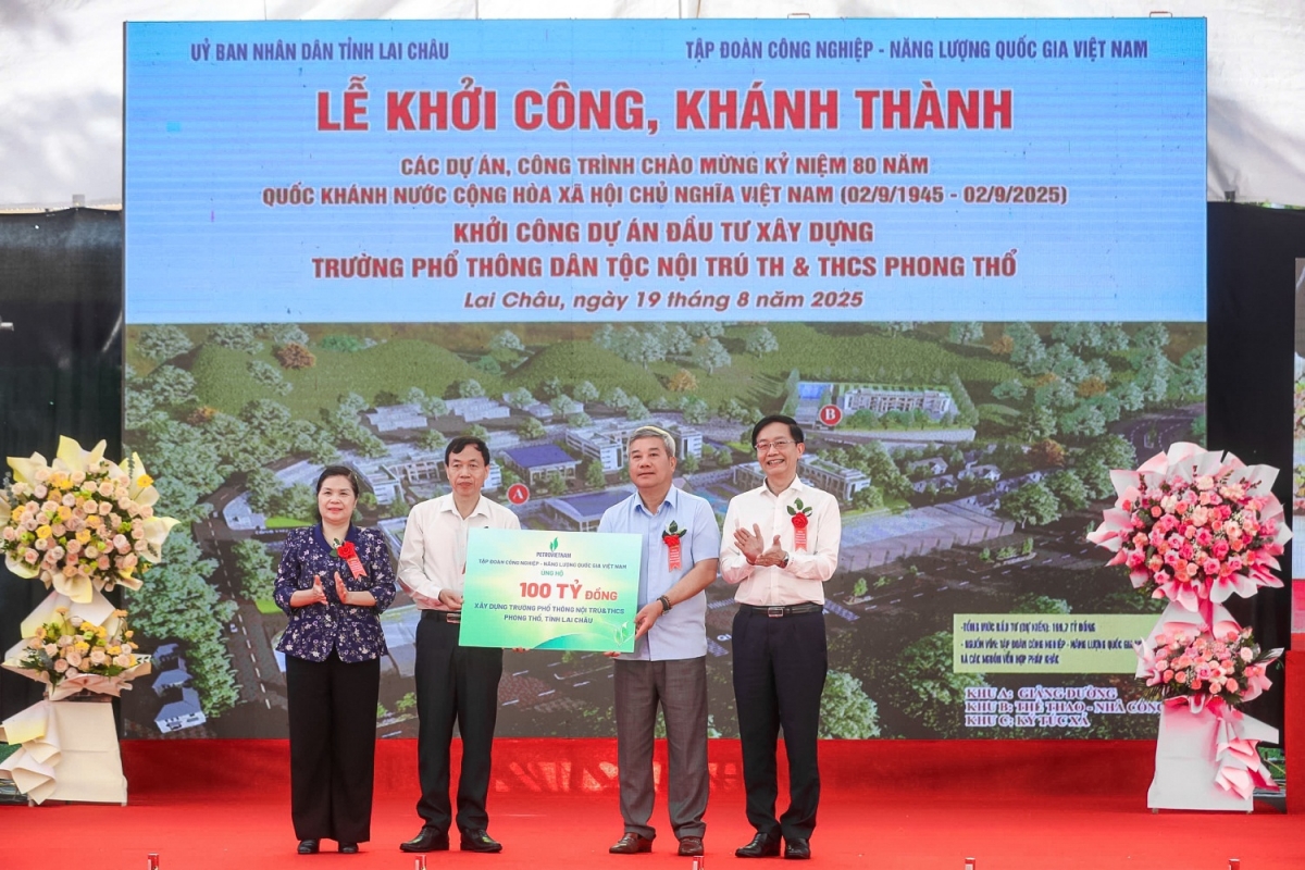 Petrovietnam trao hỗ trợ 100 tỷ đồng xây dựng công trình Trường phổ thông Dân tộc nội trú Tiểu học và Trung học cơ sở Phong Thổ, tỉnh Lai Châu