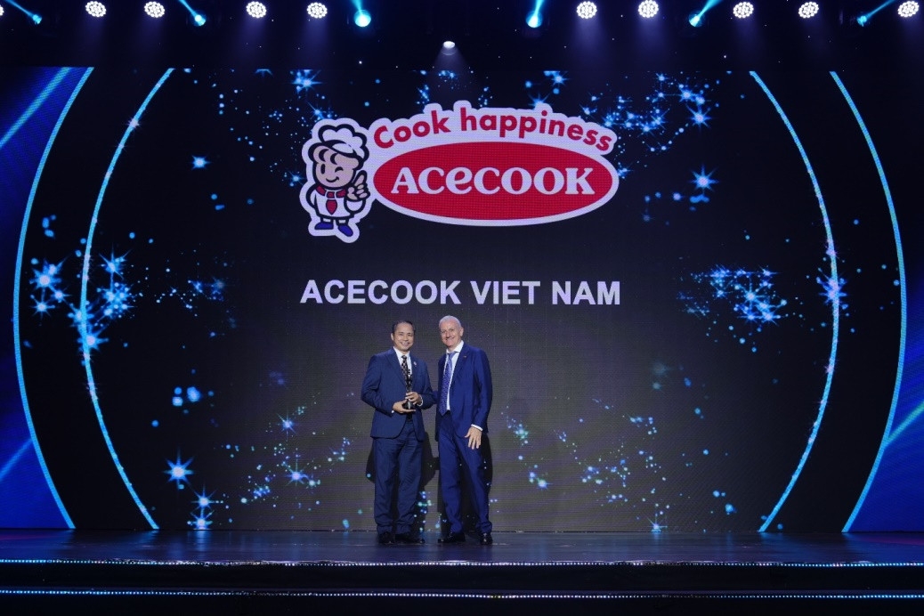Đại diện công ty Acecook Việt Nam vinh dự nhận giải Best Companies to Work for in Asia 2025” - Nơi làm việc tốt nhất Châu Á