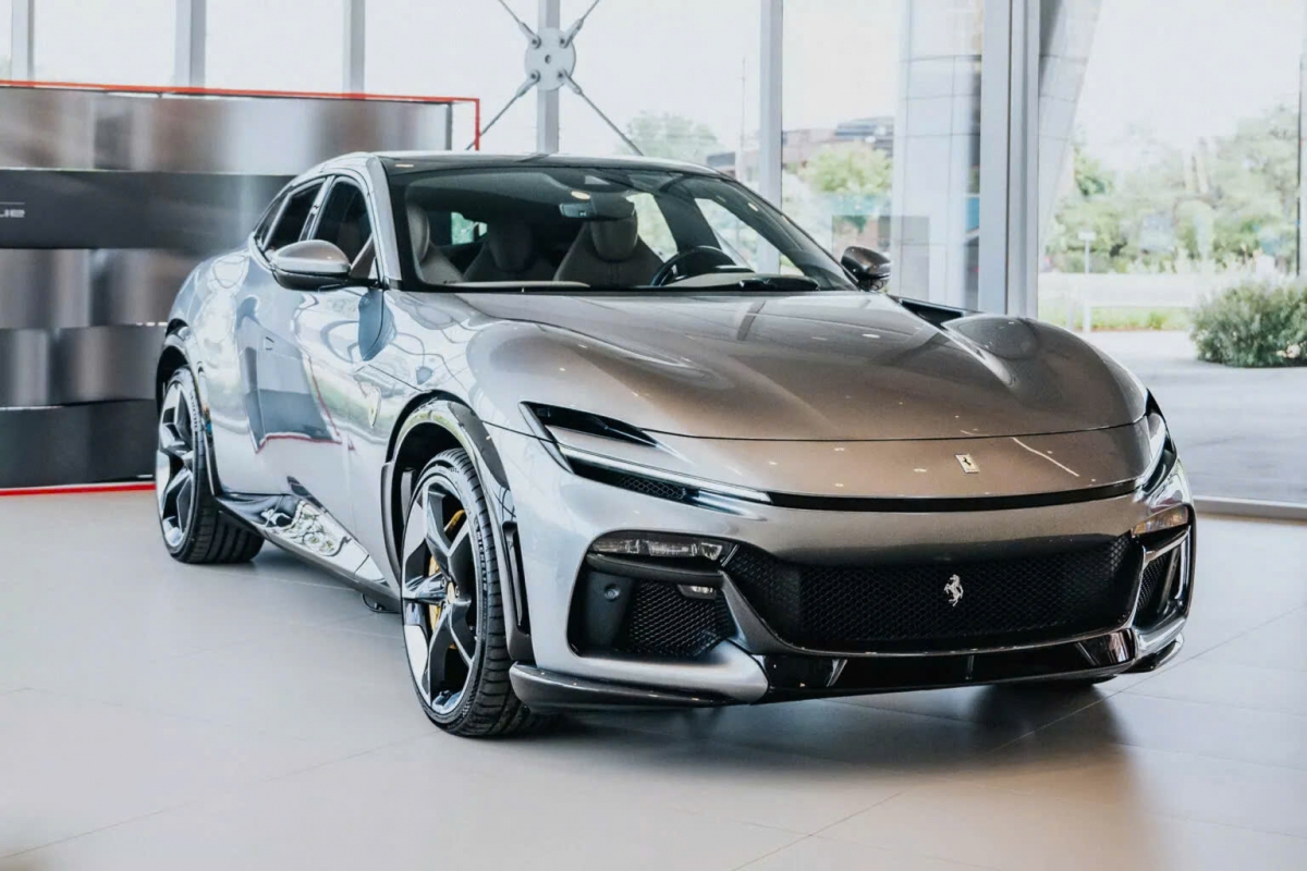 Ferrari Purosangue