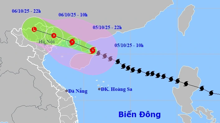 Vị trí và hướng đi của bão số 11