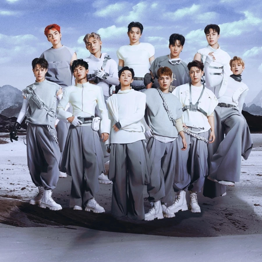 Đội hình nghệ sĩ trẻ của "Tân binh toàn năng" sẽ đồng hành cùng các bạn sinh viên.