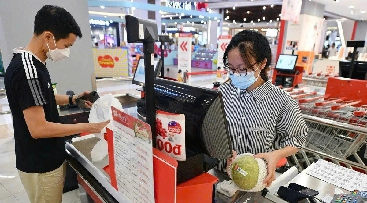 Cục Thuế đã liên kết chặt chẽ với các đơn vị thuộc Bộ Tài chính, các bộ ngành liên quan, chính quyền địa phương, hiệp hội nghề nghiệp và các doanh nghiệp công nghệ nhằm hỗ trợ hộ khoán chuyển đổi sang kê khai, tiến tới thành lập doanh nghiệp.