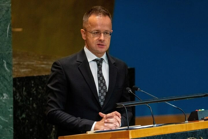Bộ trưởng Ngoại giao và Thương mại Hungary Peter Szijjarto (Ảnh: Reuters)