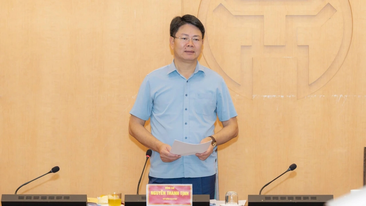 Thứ trưởng Bộ Tư pháp Nguyễn Thanh Tịnh phát biểu tại buổi làm việc. Ảnh: Linh Phạm