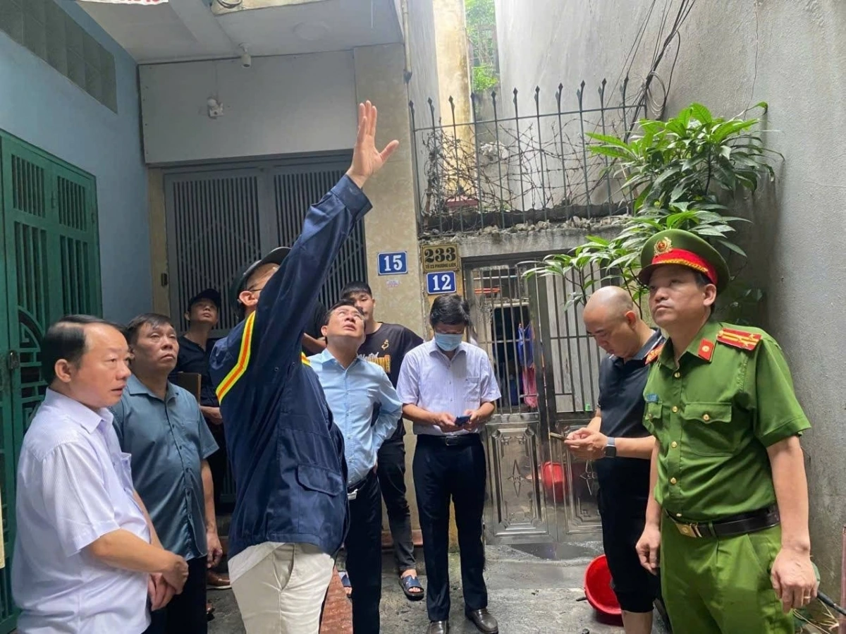 UBND Thành phố yêu cầu các đơn vị, sở ngành liên quan nghiêm túc, khẩn trương triển khai các nội dung chỉ đạo, bảo đảm việc hỗ trợ kịp thời