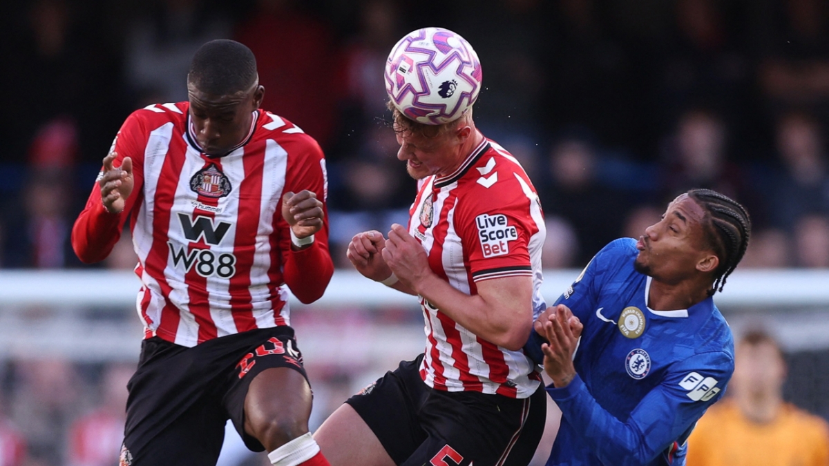Chelsea để thua ngược trước Sunderland (Ảnh: Reuters)